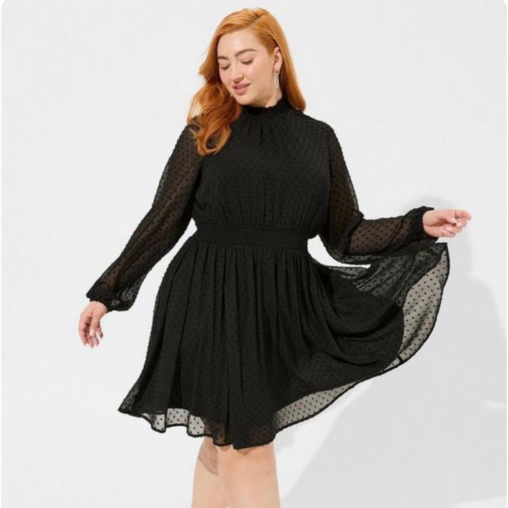 NWT Torrid Mini Clipdot Blouson Sleeve Mock Neck Skater Dress In Deep Bl…